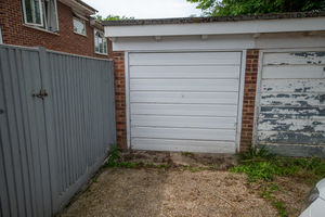 Freshfield Gardens